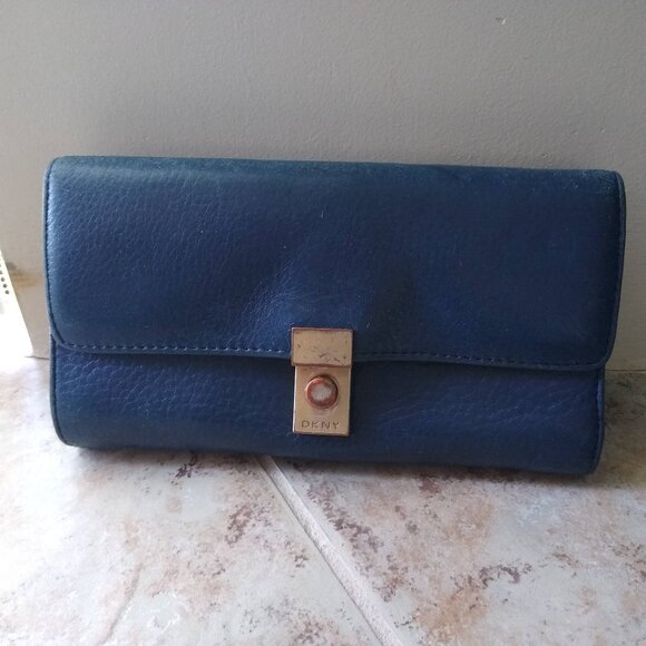 DKNY Dark blue wallet - Picture 1 of 13